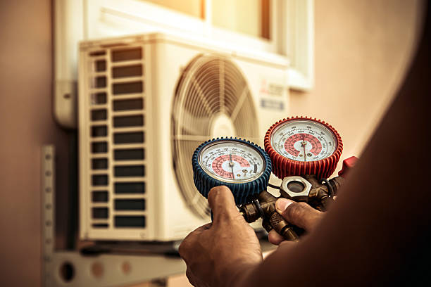 Professional Hvac technician working in Iron Station, NC